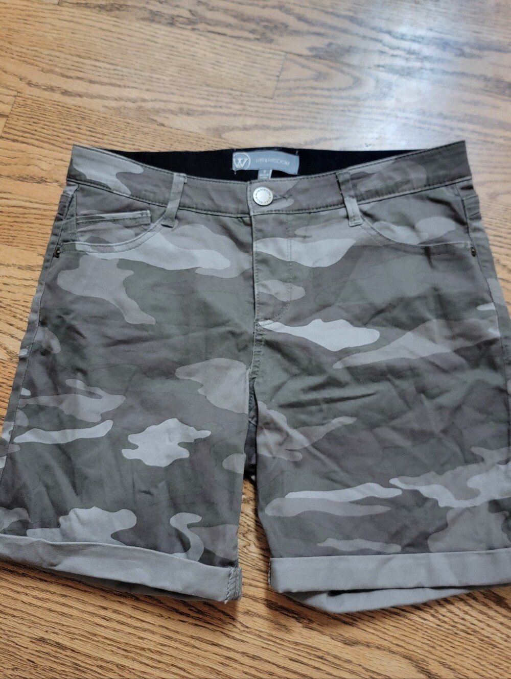 Wit & Wisdom Camouflage Shorts